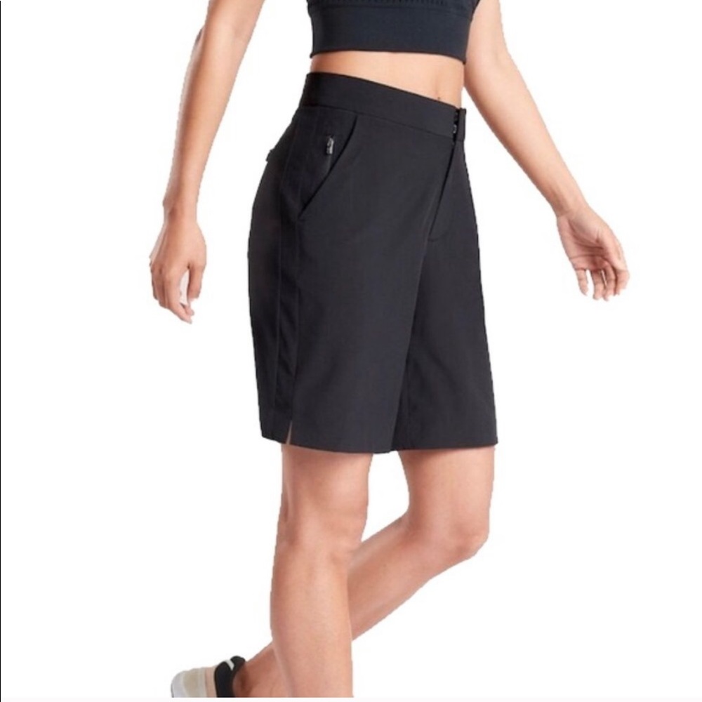 Athleta Tribeca 9" Bermuda Short Black Size 16